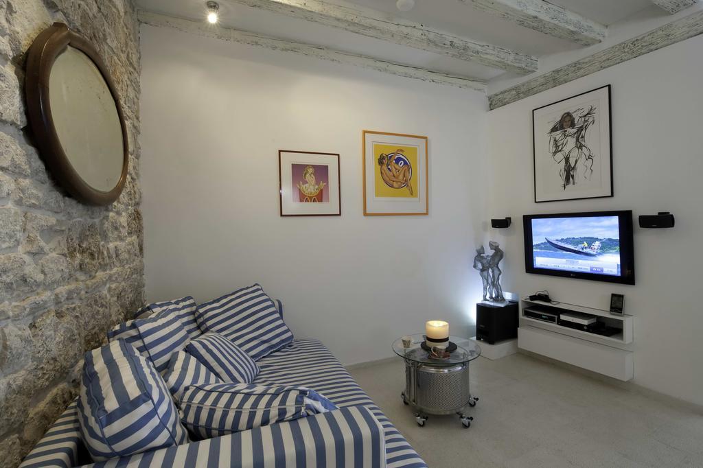 Apartment Whooart Komiža Dış mekan fotoğraf