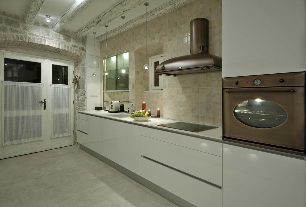 Apartment Whooart Komiža Dış mekan fotoğraf